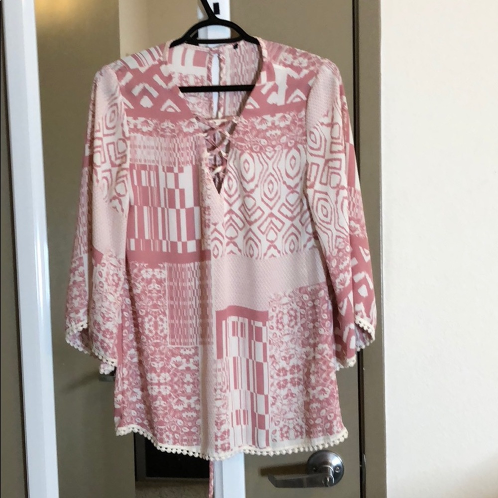 Flowy Fell Sleeve Top